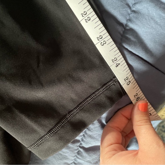 NWOT Wunder Under Pant 25" - Picture 6 of 9